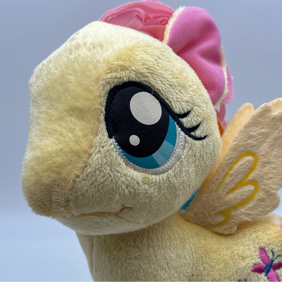 2014 My Little Pony Fluttershy Plush 11 in Pegasus Wings Hasbro Butterfly Mark - Picture 3 of 14